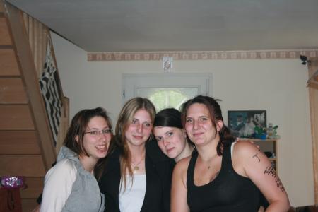 Cindy Lily Mwa et Ange