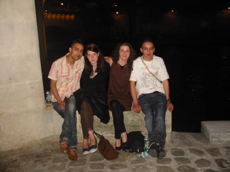 Mon homme, mwa et Cindy, Khaled